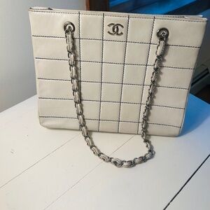 Chanel Tote Bag